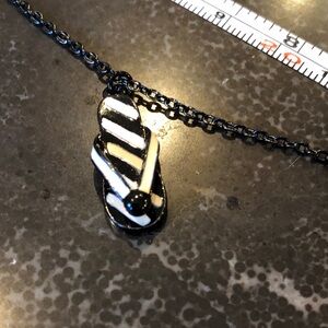 Stylish Flipflop Pendant Necklace, 18 in chain